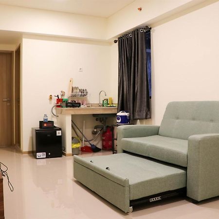 Comfy And Simply 2Br At Meikarta Apartment By Travelio Cikarang Exterior foto