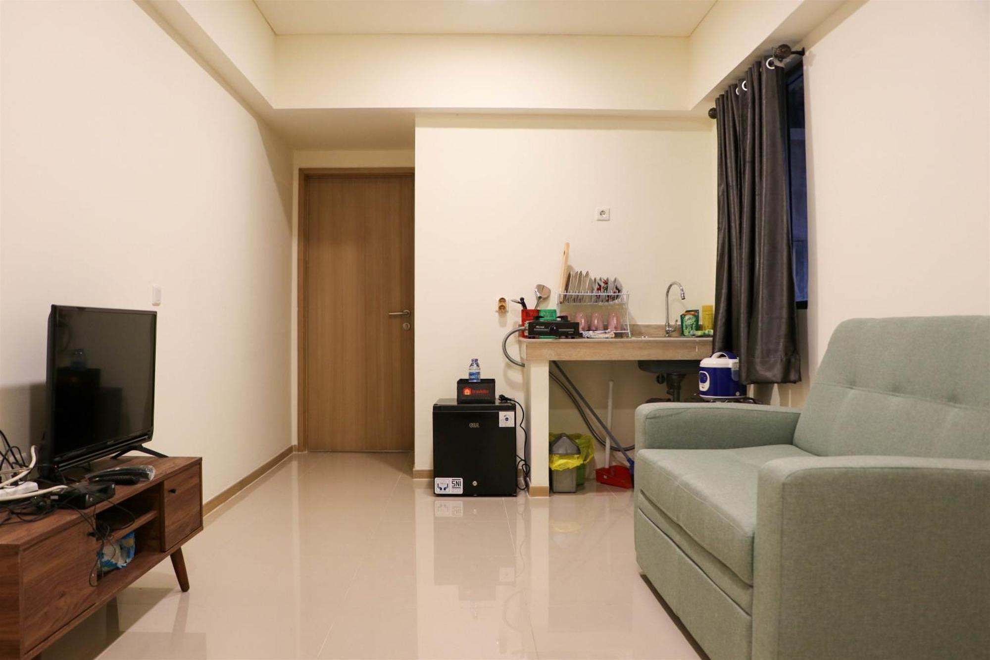 Comfy And Simply 2Br At Meikarta Apartment By Travelio Cikarang Exterior foto